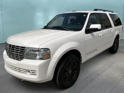 Gebraucht Lincoln Navigator 305 PS (224 kW) 2011 Weiß SUV