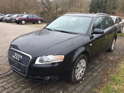 gebraucht Audi A4 Avant 2.0 TDI quattro "Navi+Klimaauto.+SHZ"