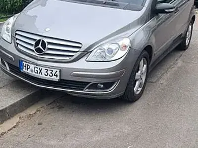 Gebraucht Mercedes B170 116 PS (85 kW) 2008 Grau Van / Kleinbus