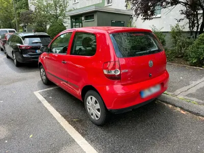 Gebraucht VW Fox 55 PS (40 kW) 2006 Rot Kleinwagen