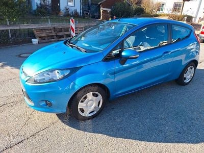 Gebraucht Ford Fiesta Trend 82 PS (60 kW) 2009 Blau Kleinwagen