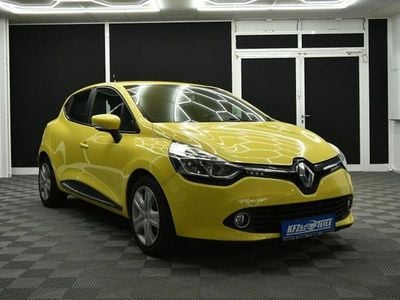 Gelb Gebraucht 2015 Renault Clio IV Dynamique Limousine | 6.480 € (Fairer Preis)