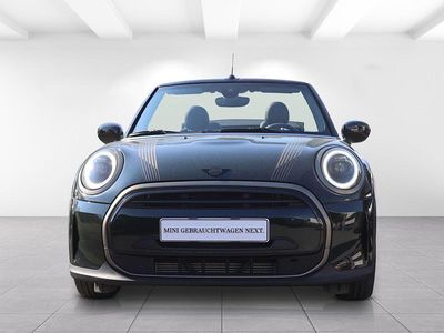 Gebraucht Mini Cooper 136 PS (100 kW) 2023 Rebel green (gruen) Kleinwagen