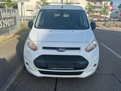 Używany Ford Transit Connect Trend 95 KM (69 kW) 2016 Biały Minivan