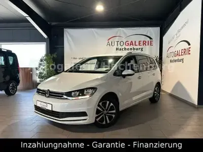 Gebraucht VW Touran United 135 PS (99 kW) 2020 Weiß Van / Kleinbus