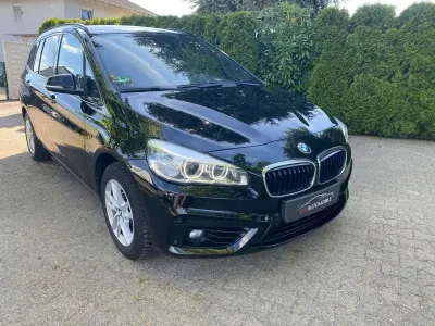 Gebraucht BMW 218 Sport Line 150 PS (110 kW) 2016 Schwarz Van / Kleinbus