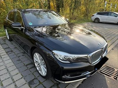 BMW 730