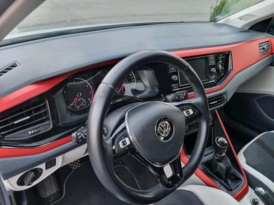 VW Polo