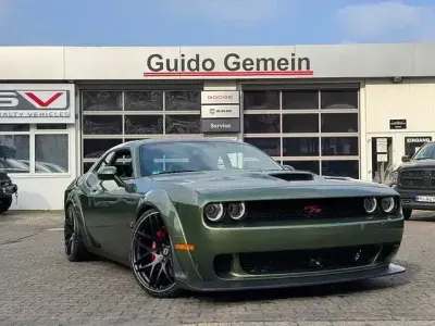 Usata Dodge Challenger 492 CV (361 kW) 2023 Verde Coupé
