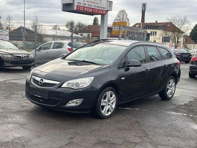Gebraucht Opel Astra Design Edition 101 PS (74 kW) 2010 Schwarz Kombi