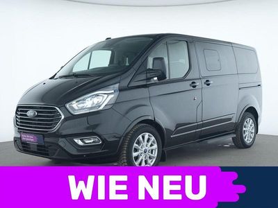 Second-hand Ford Tourneo Titanium 131 CP (96 kW) 2021 Negru Monovolum