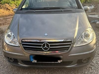 Mercedes A200