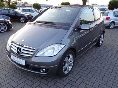 gebraucht Mercedes A180 CDI AVANTGARDE TEMP. KLIMA LICHT AUT. ALU