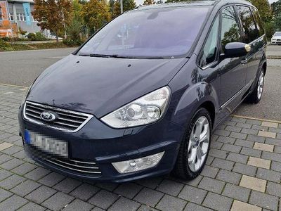 Blau Gebraucht 2012 Ford Galaxy Titanium Van / Kleinbus | 7.650 €