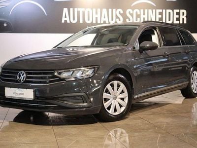 Gebraucht VW Passat 120 PS (88 kW) 2019 Grau Kombi