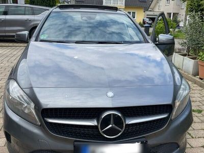 gebraucht Mercedes A180 d - Amg line Interiour