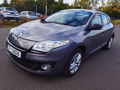 Gebraucht Renault Mégane 101 PS (74 kW) 2012 Grau Limousine