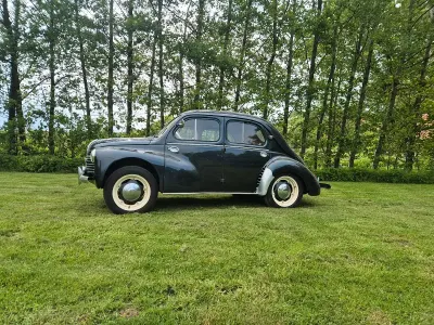 Gebraucht Renault 4CV 21 PS (15 kW) 1951 Kleinwagen