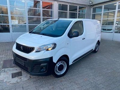 Weiss Gebraucht 2022 Peugeot Expert Van | 14.500 € (Superpreis)