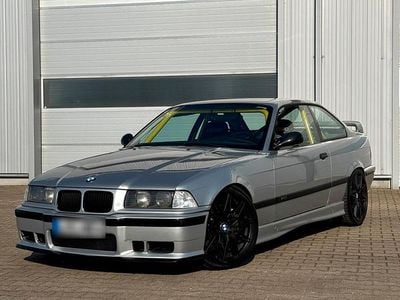 Gebraucht BMW 325 Performance 210 PS (154 kW) 1993 Silber Coupé