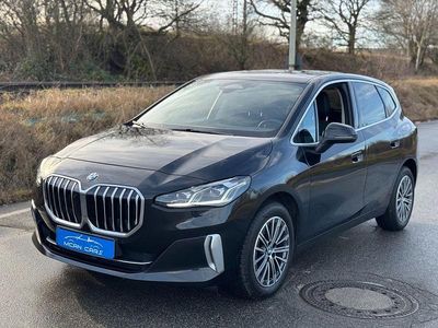 Schwarz Gebraucht 2022 BMW 218 Luxury Line Kombi | 16.500 €