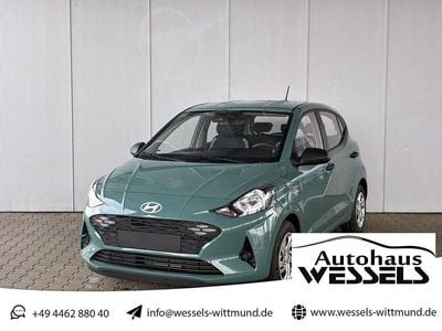 Neu Hyundai i10 Comfort 63 PS (46 kW) 2026 Grün Kleinwagen