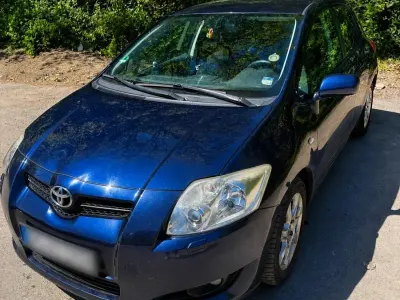 Gebraucht Toyota Auris Executive 126 PS (92 kW) 2008 Blau Kleinwagen