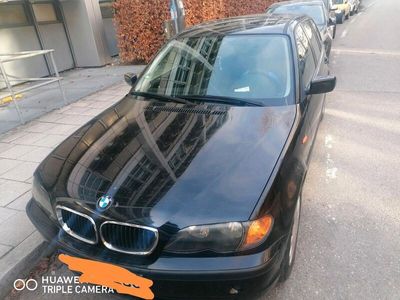 gebraucht BMW 318 i Kombi Manuel e46