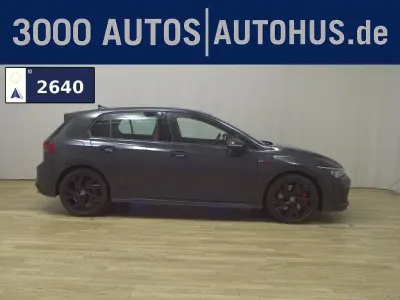 Gebraucht VW Golf VIII GTI 245 PS (180 kW) 2023 Grau Limousine