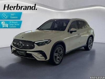 Używany Mercedes GLC200 AMG 204 KM (150 kW) 2025 Biały SUV