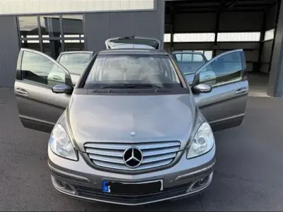Gebraucht Mercedes B200 136 PS (100 kW) 2006 Grau Van / Kleinbus