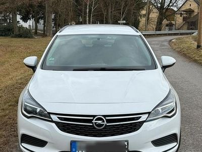 Gebraucht Opel Astra 110 PS (80 kW) 2018 Weiß Kombi