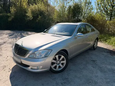 Usata Mercedes S320 235 CV (172 kW) 2008 Argento Berlina