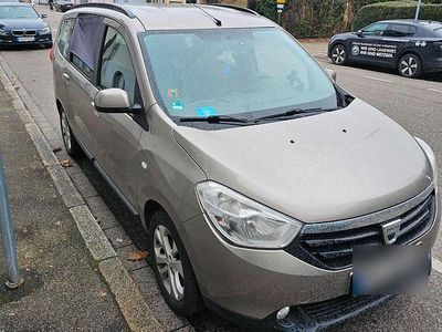 Gebraucht Dacia Lodgy 116 PS (85 kW) 2013 Gold Van / Kleinbus