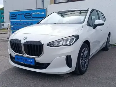 Gebraucht BMW 218 Active Tourer Performance 136 PS (100 kW) 2022 Weiß Van / Kleinbus