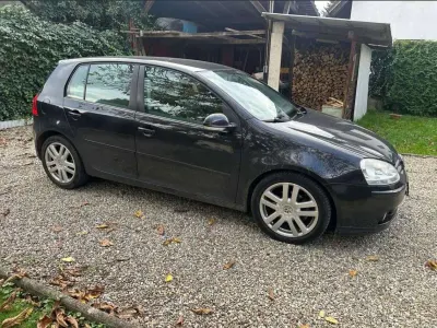 Gebraucht VW Golf V Comfortline 140 PS (102 kW) 2007 Schwarz Limousine