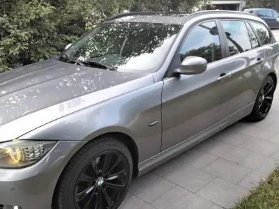 Gebraucht BMW 320 Sport Line 170 PS (125 kW) 2010 Grau Kombi