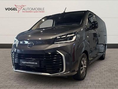 Gebraucht Toyota Proace Verso Team 178 PS (130 kW) 2024 Titanium grey Kombi