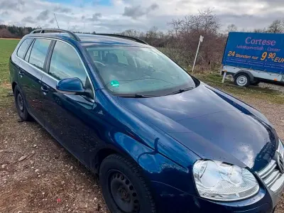 Gebraucht VW Golf VI 102 PS (75 kW) 2008 Blau Kleinwagen