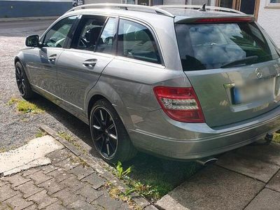 Mercedes 320