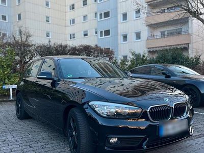 Gebraucht BMW 116 109 PS (80 kW) 2016 Schwarz Kleinwagen