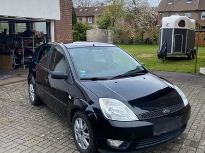 gebraucht Ford Fiesta 