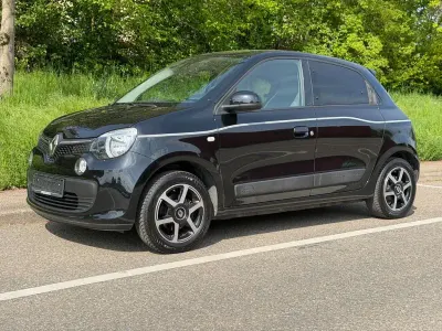 Usata Renault Twingo LIMITED 69 CV (50 kW) 2017 Nero Utilitaria