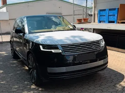Neu Land Rover Range Rover 615 PS (452 kW) 2026 Schwarz SUV