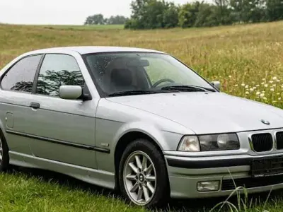 Gebraucht BMW 316 Exclusive 105 PS (77 kW) 1999 Silber Limousine