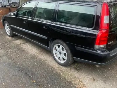 Gebraucht Volvo V70 163 PS (119 kW) 2002 Schwarz Kombi