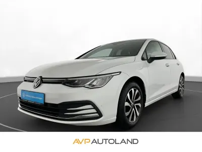 Gebraucht VW Golf VII Active 150 PS (110 kW) 2021 Weiß Kleinwagen