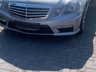 Mercedes E63 AMG