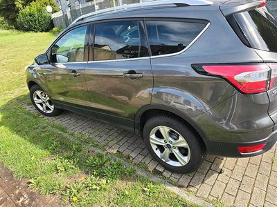 Usata Ford Kuga Titanium 150 CV (110 kW) 2017 Andere farben SUV