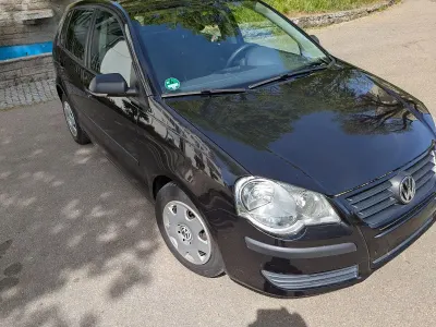 Gebraucht VW Polo 75 PS (55 kW) 2005 Schwarz Kleinwagen